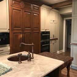 Mapleton, IL &ndash; Traditional &ndash; Walnut Kitchen Counters - Kitchen Countertops