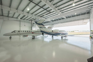 Naples private airplane hanger