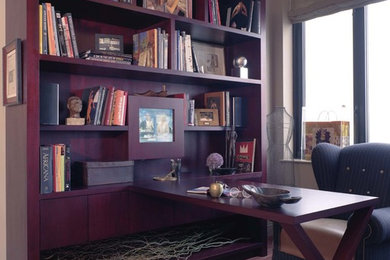 Home office - eclectic home office idea in New York