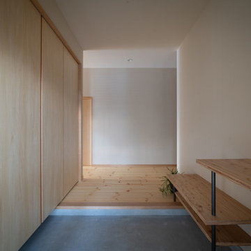 丘をつくる屋根のいえ