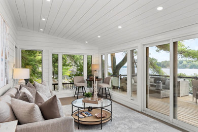 Example of a sunroom design in Toronto
