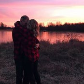 Chloe Lett's photo