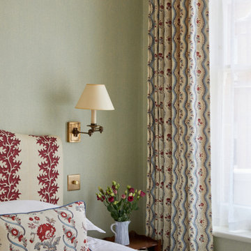 Kensington Apartment