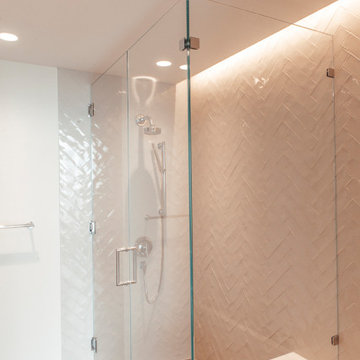 Frameless Shower