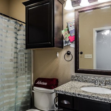 412 Hayes Lane, College Station, TX 77845