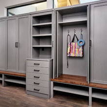 Mudroom: 1032 LaSalle