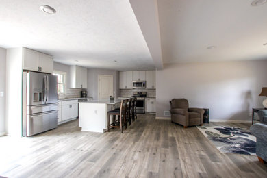 Living room photo in Grand Rapids