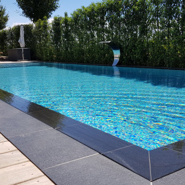 NIVEKO POLYSTONE Überlaufbecken Modell Advance in grau 10,00 x 3,60 x 1,50 m mit