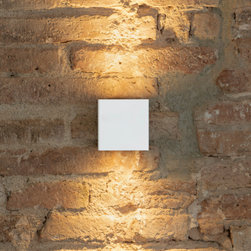 C&aacute;psula - Wall Lighting