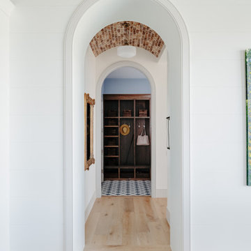 Abby Manor