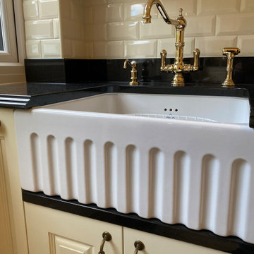 Manor House Kitchen, Buxted