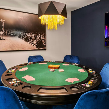 Fabulous Las Vegas-themed Home Bar and Lounge