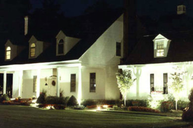 Photo of a large full sun stone landscaping in New York.