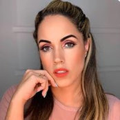 Raphaella Torress foto