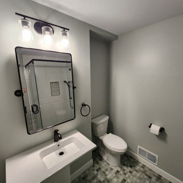 Jordan & Beth, NE Grand Rapids, Master Bathroom & Basement Remodel