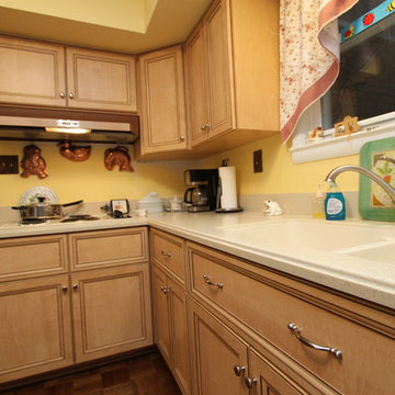 Italian Laminate Kitchen Update