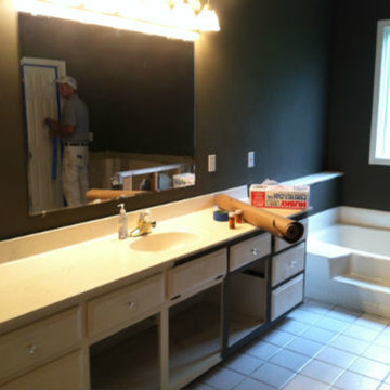 Warm neutral bathroom
