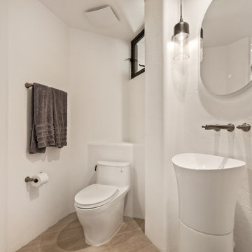 Nolina Trail - Warm Contemporary