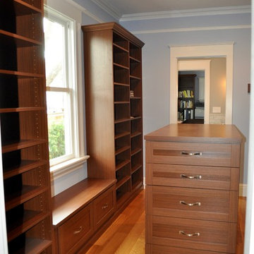 Custom Closets