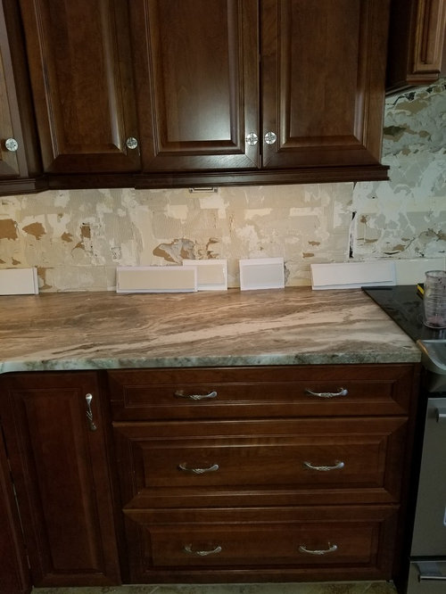 backsplash dilemma