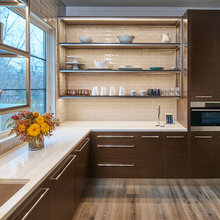 GREAT BUSE O CORNER SPACE
