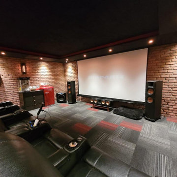 Custom Theaters