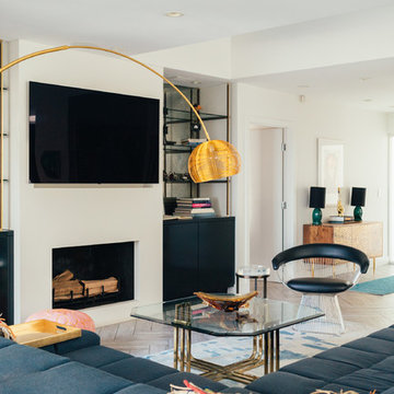 2137 Sunset Plaza Drive