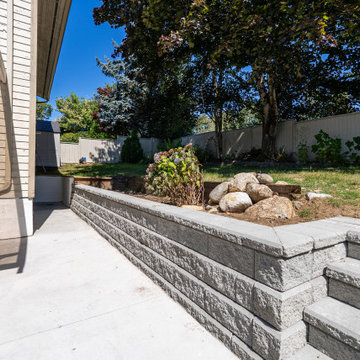 Allen Block Retaining Wall Construction – Backyard Landscape Renovation Coquitla