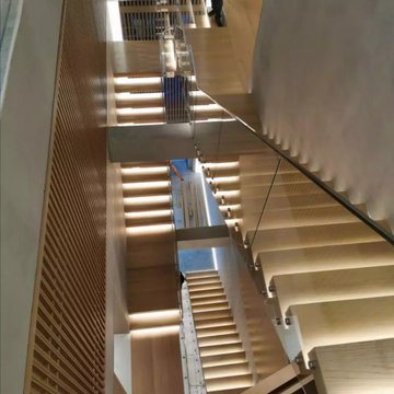 Red Oak Floating Staircase Cantilevered Staircase