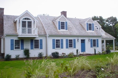 Example of a classic exterior home design in Boston