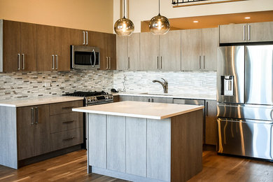 Example of a kitchen design in Chicago