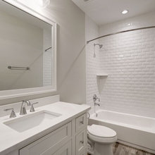 hannah bathroom
