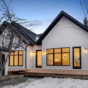BUNGALOW Lionel Cres SW