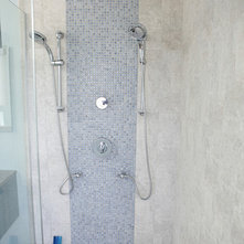 Amazing Tubs and Showers Seen On Bath Crashers : Home_improvement : DIY