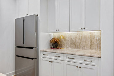 Inspiration for a transitional kitchen remodel in Nashville