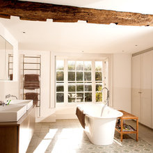 upstairs bath shower