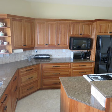 Natural Cherry Kitchen Raised Panel