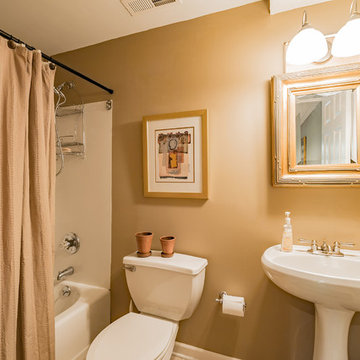 25 Club Forest Lane, Greenville, SC 29605