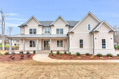 Example of an exterior home design in Atlanta