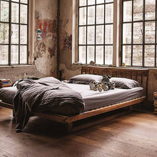 "Leif's room/guest room"