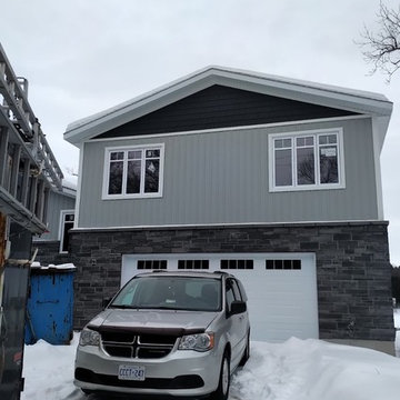 WATERFRONT HOME - CELECT CELLULAR COMPOSITE SIDING - CONSTANCE BAY, ON