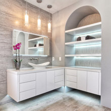 Clear Mind Colonics decor