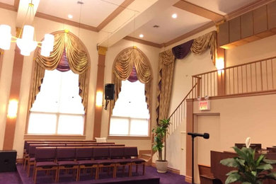 Church Pews – Point of Attraction in a Place of Worship
