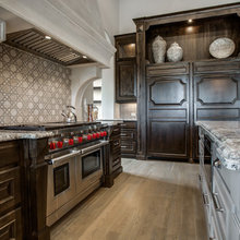 KITCHEN IDEAS WITH DARK STAIN TRIM WORK
