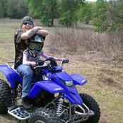 Joey Andresen's photo