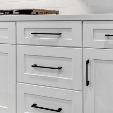 Shaker-style drawers with matte black hardware