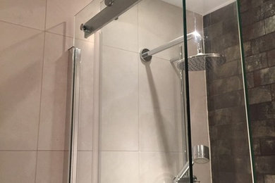 Shower Screen