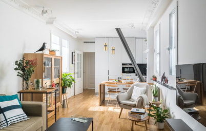 Houzz Tour: Small Space Tricks Make a Flat Big Enough for Guests