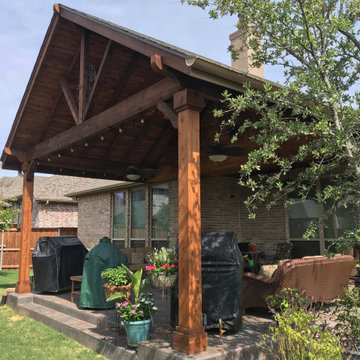 Cedar Pavilion with Tiled flooring