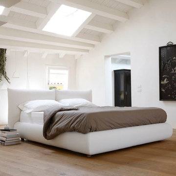 Bett mit wohlig-weicher Polsterung - SI-MPRI